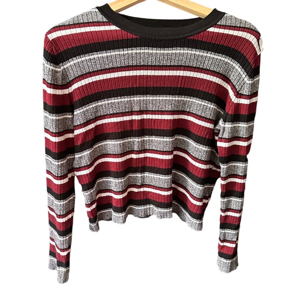 divided maroon gray black white striped lightweight cropped sweater top large - Picture 1 of 4